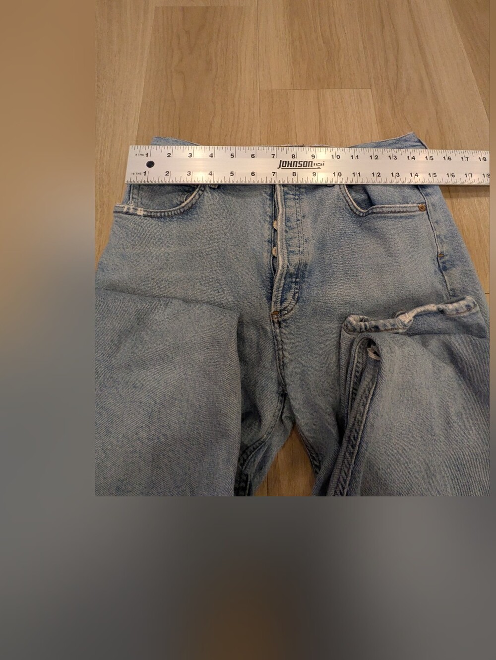 Agolde Ripped Knee Riley Jean Size 29 - Picture 6 of 10